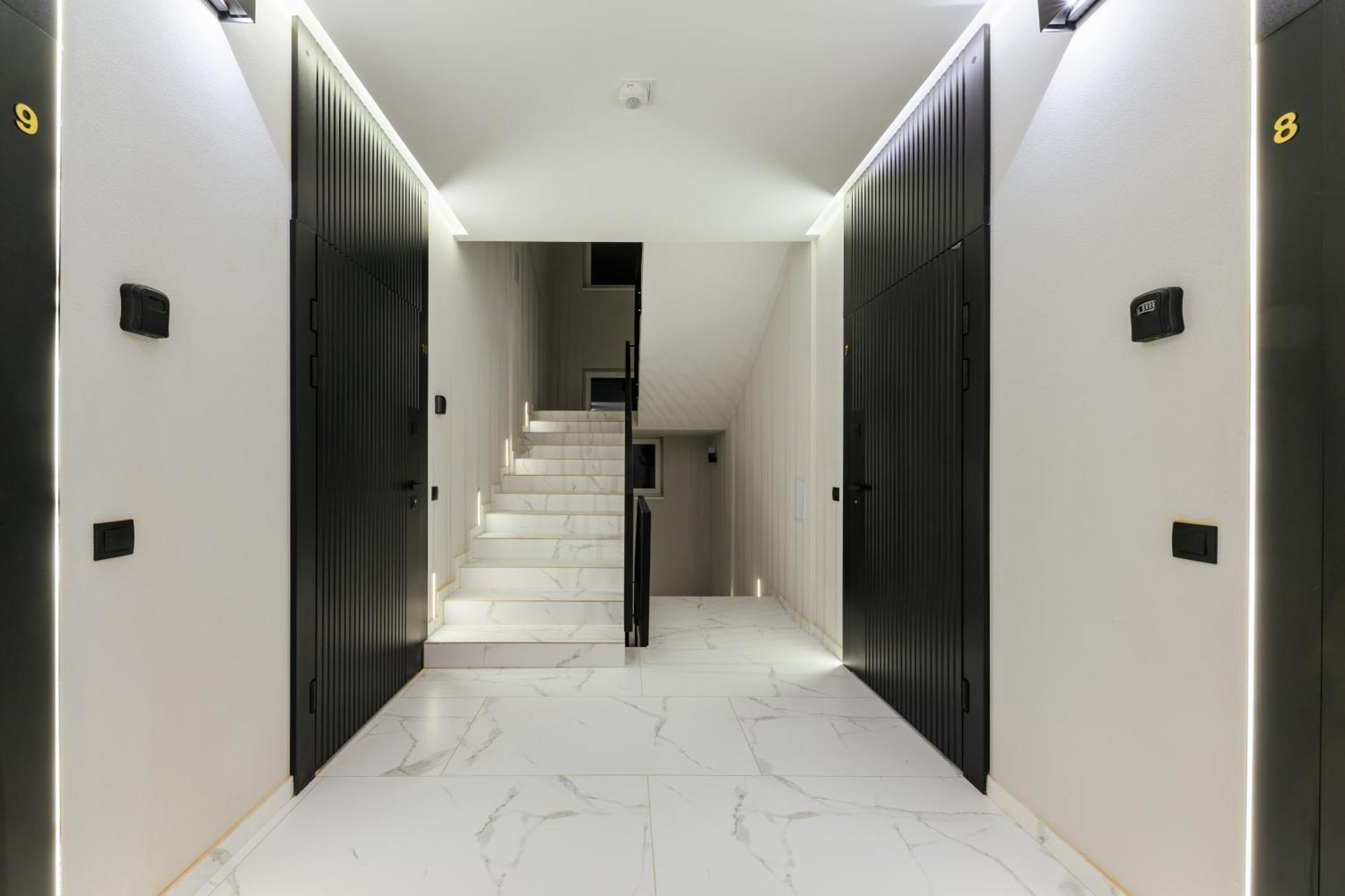 Luxury Apartments Laborca Ужгород Екстер'єр фото