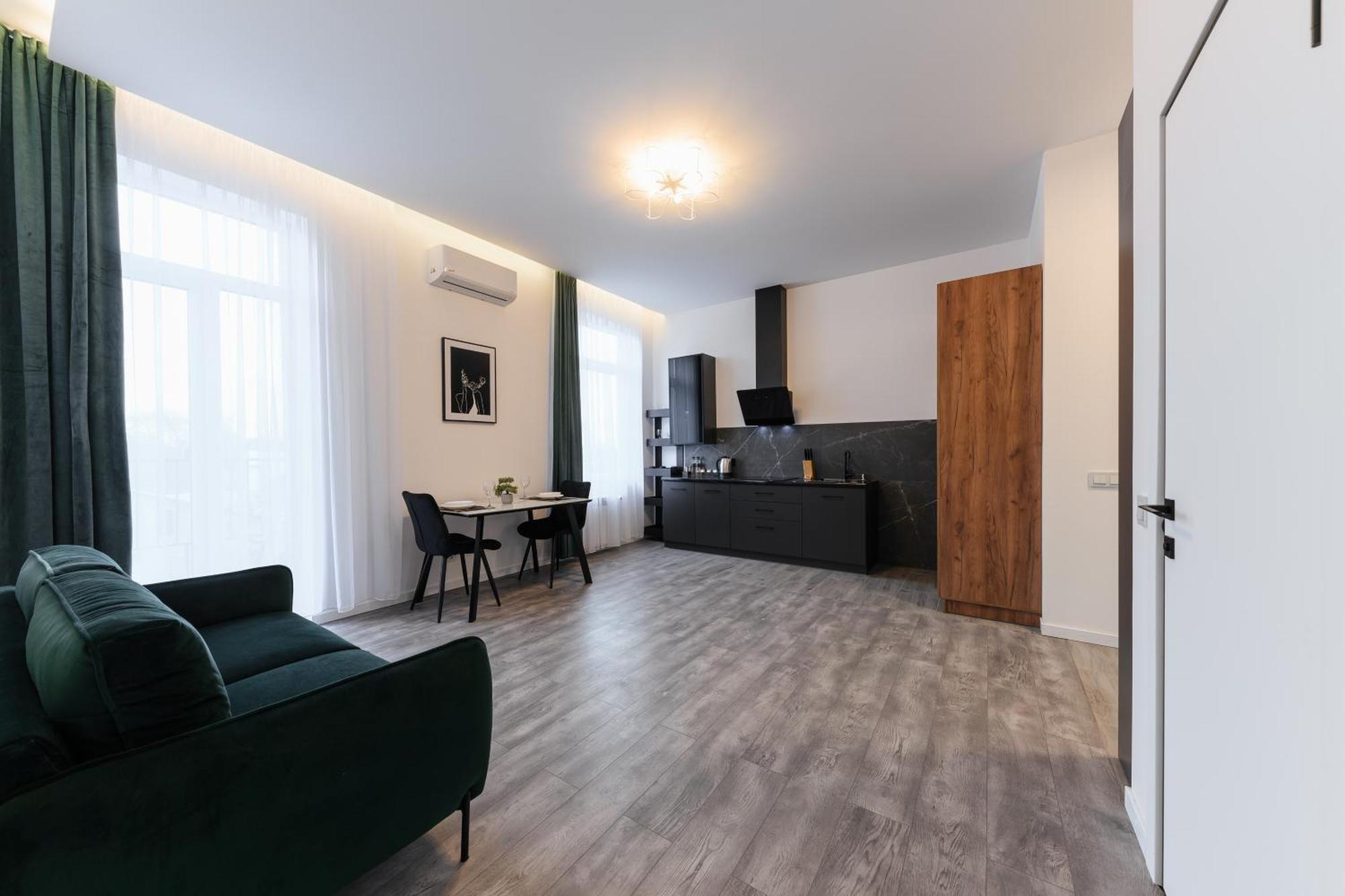Luxury Apartments Laborca Ужгород Екстер'єр фото