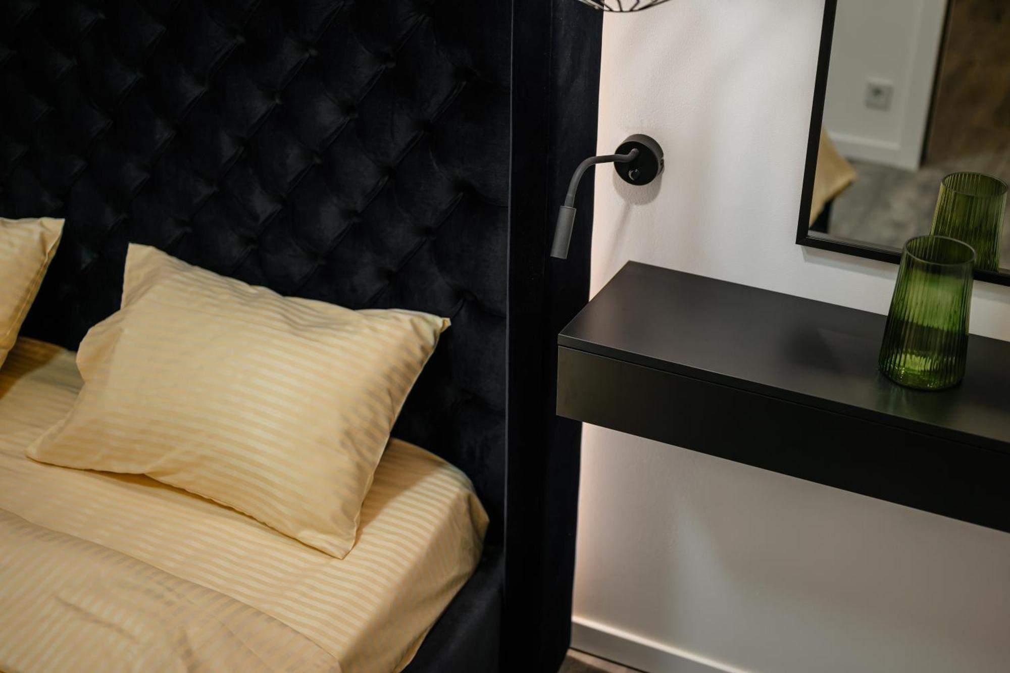 Luxury Apartments Laborca Ужгород Екстер'єр фото