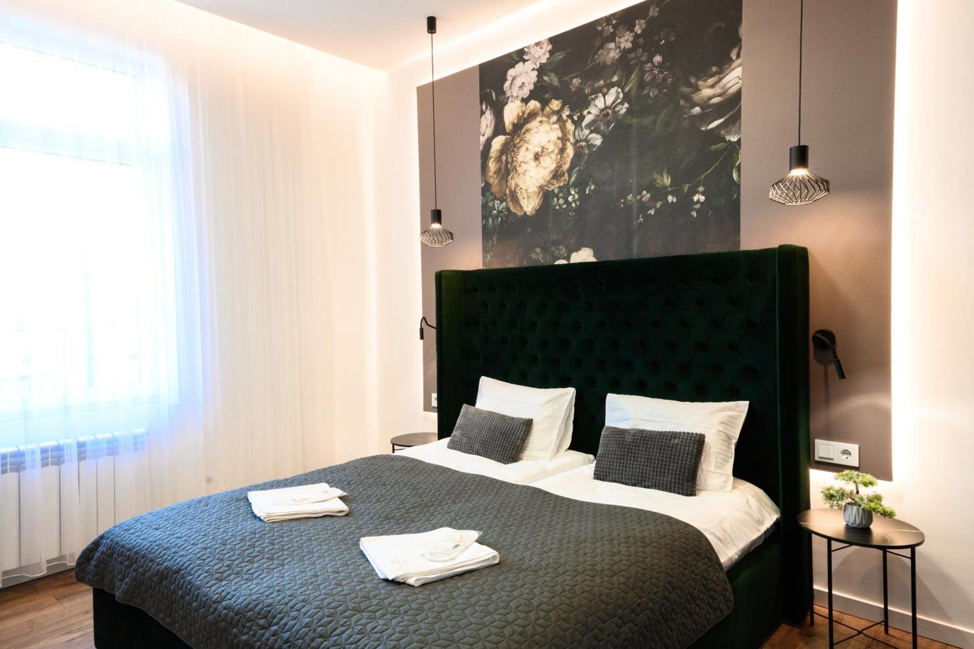 Luxury Apartments Laborca Ужгород Екстер'єр фото